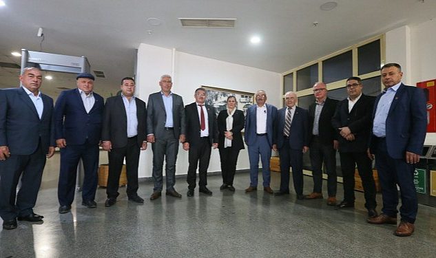 Buharkent Muhtarlar Derneği'nden Lider Çerçioğlu'na Nezaket Ziyaret - Haberois Buharkent Muhtarlar Derneği'nden Lider Çerçioğlu'na Nezaket Ziyaret