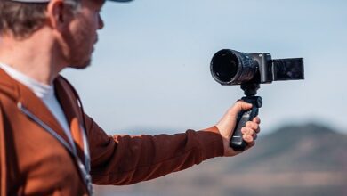 Sony'nin Yeni Full Frame Vlog Kamerası ZV-1E, Üst Seviye İçerik Oluşturma Tecrübesini Sunuyor - Haberois Sony'nin Yeni Full Frame Vlog Kamerası ZV-1E, Üst Seviye İçerik Oluşturma Tecrübesini Sunuyor