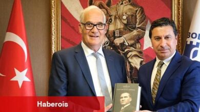 Almanya Federal Cumhuriyeti İzmir Başkonsolosu Dr. Detlev Wolter, Bodrum Belediye Lideri Ahmet Aras'ı makamında ziyaret etti - Haberois Almanya Federal Cumhuriyeti İzmir Başkonsolosu Dr. Detlev Wolter, Bodrum Belediye Lideri Ahmet Aras'ı makamında ziyaret etti