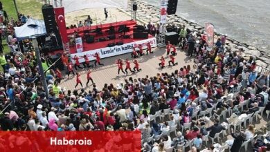 Bayraklı'da binlerce çocukla 23 Nisan coşkusu!