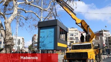 Burhaniye Belediyesi tarafından ilçedeki taksi durakları değiştiriliyor