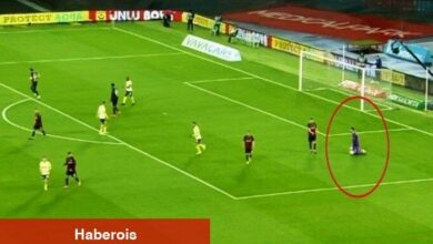 Fenerbahçe maçında tartışma yaratan pozisyon! - Haberois Fenerbahçe maçında tartışma yaratan pozisyon!