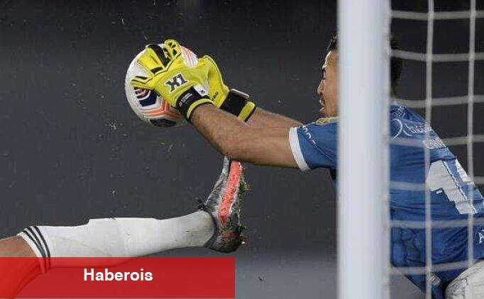 Futbolcuya vuran hakeme 12 maç men