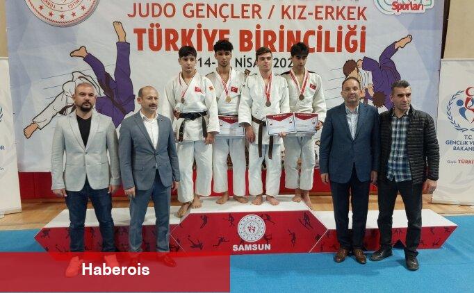 Gençler Türkiye Judo Birinciliği karşılaşmaları sona erdi! - Haberois Gençler Türkiye Judo Birinciliği karşılaşmaları sona erdi!