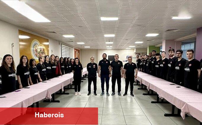 İşitme engelli ulusal voleybolcular, Avrupa kupasını ülkede tutmak istiyor - Haberois İşitme engelli ulusal voleybolcular, Avrupa kupasını ülkede tutmak istiyor