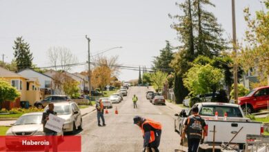Kaliforniya'da Çok Fazla Çukur Var, Arnold Schwarzenegger ve Motorcular Bunları Doldurmaya Çalışıyor