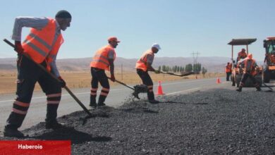 Kamu personeli: Toplu iş kontratı 1 Mayıs'tan evvel imzalansın