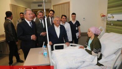 Kayseri protokolünden hastaneye bayram ziyareti