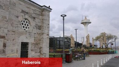 Kuşkonmaz Camii Bitişiğindeki Kafe-Konduları Yıktırmıyorlar - Haberois Kuşkonmaz Camii Bitişiğindeki Kafe-Konduları Yıktırmıyorlar