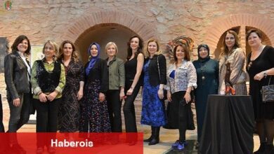 Lale ve Kadın Sergisi İstanbul Lale Vakfı'nda Açıldı - Haberois Lale ve Kadın Sergisi İstanbul Lale Vakfı'nda Açıldı