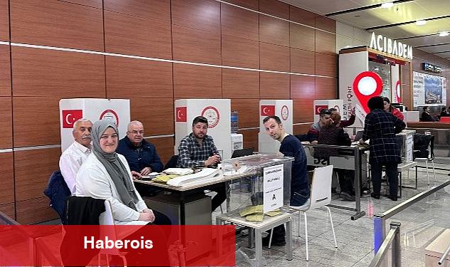 Sabiha Gökçen Havalimanı'nda oy verme işlemi başladı