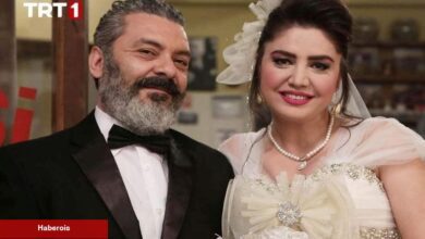 Seksenler dizisinin yıldızı Hasret Balcı MHP'den milletvekili adayı oldu! Kürsüden birinci poz geldi - Haberois Seksenler dizisinin yıldızı Hasret Balcı MHP'den milletvekili adayı oldu! Kürsüden birinci poz geldi