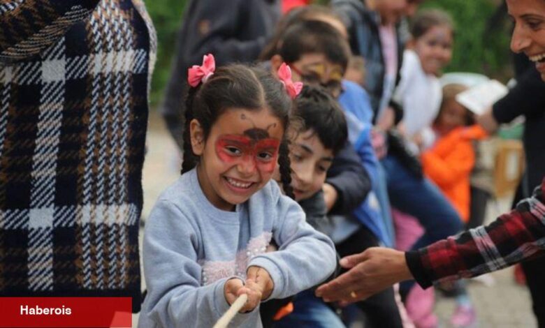 Türkiye nüfusunun yüzde 26,5'i çocuk - Haberois Türkiye nüfusunun yüzde 26,5'i çocuk