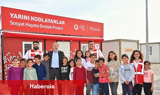 "Yarını Kodlayanlar", Depremzede Çocukları Teknolojinin Gücüyle Hayata Bağlayacak