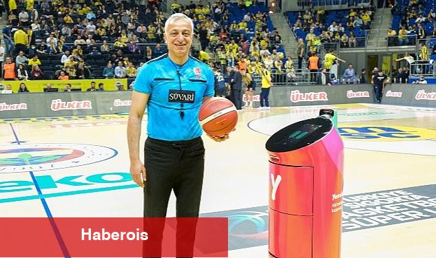 Yemeksepeti'nin Teslimat Robotu YEBO'dan, Fenerbahçe Beko-Galatasaray Nef Basketbol Maçında Bir İlk! - Haberois Yemeksepeti'nin Teslimat Robotu YEBO'dan, Fenerbahçe Beko-Galatasaray Nef Basketbol Maçında Bir İlk!