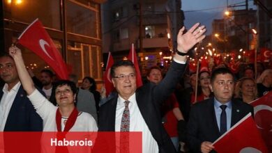 19 Mayıs Coşkusu Edremit'i Sardı - Haberois 19 Mayıs Coşkusu Edremit'i Sardı
