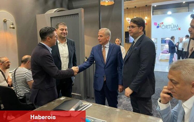 Başkan Zolan Denizlili tekstilcileri yalnız bırakmadı