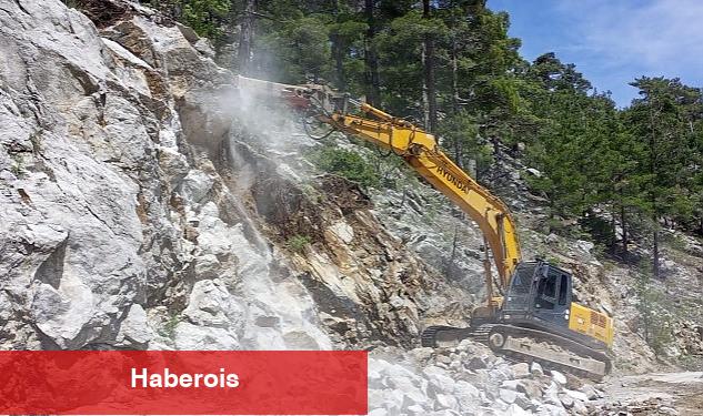 Büyükşehir Belediyesi'nden Pembelik'te yol çalışması - Haberois Büyükşehir Belediyesi'nden Pembelik'te yol çalışması