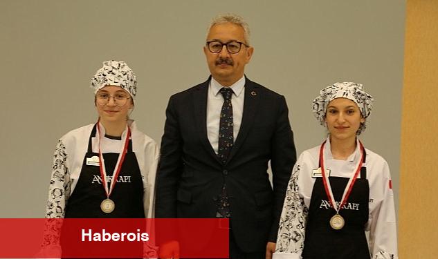 Geleceğin şefleri hünerlerini sergiledi