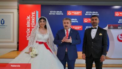 Gelin ve damattan BBP Genel Lideri Destici’ye büyük sürpriz! - Haberois Gelin ve damattan BBP Genel Lideri Destici’ye büyük sürpriz!