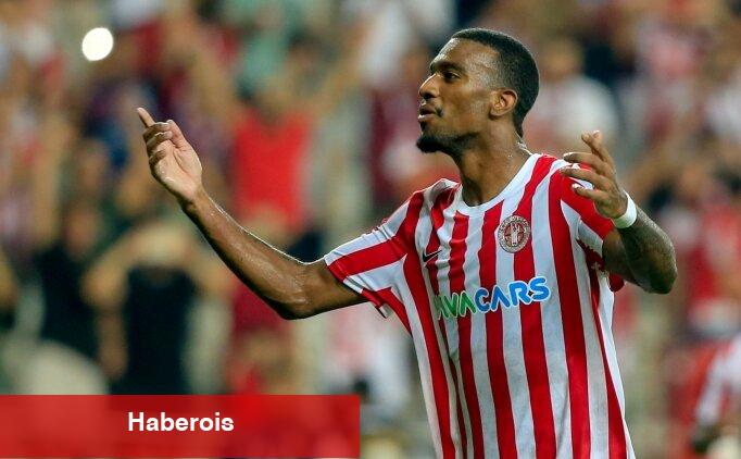 Haji Wright'ın gönlü Fenerbahçe'de - Haberois Haji Wright'ın gönlü Fenerbahçe'de