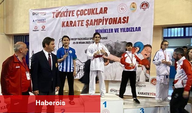 Kartepeli Aslı Bera Kurt Türkiye İkincisi Oldu - Haberois Kartepeli Aslı Bera Kurt Türkiye İkincisi Oldu