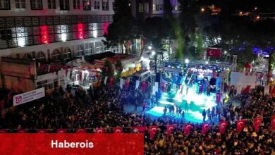 Kınık'ta Atatürk'ü Anma Gençlik ve Spor Bayramı'nda Görkemli Kutlama