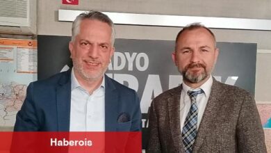 Radyo Trafik Genel Yayın Yönetmeni Cezayir Doğan'ın bu haftaki konuğu: Bekir Taner Ateş - Haberois Radyo Trafik Genel Yayın Yönetmeni Cezayir Doğan'ın bu haftaki konuğu: Bekir Taner Ateş