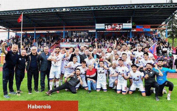 Şampiyon Mustafakemalpaşaspor