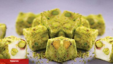 Sütle yapılan bu pratik tatlıya bayılacaksınız! Antep fıstıklı lokum puding nasıl yapılır?