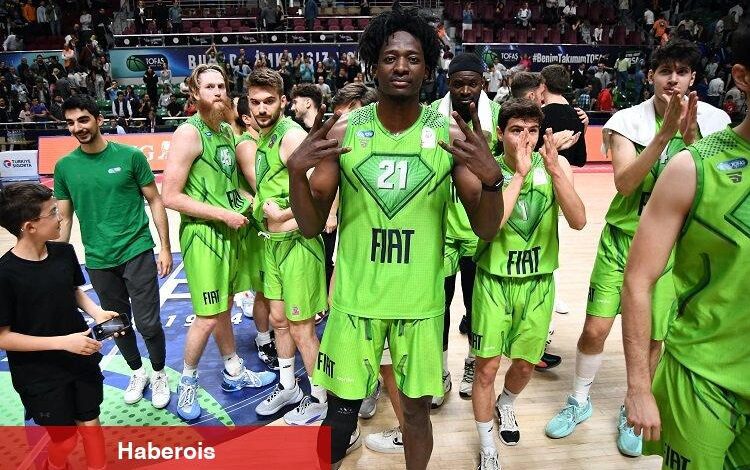 TOFAŞ Play-Off biletini Kolej'den aldı - Haberois TOFAŞ Play-Off biletini Kolej'den aldı