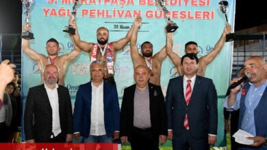 Video hakemli ilk güreşlerin başpehlivanı Orhan Okulu oldu - Haberois Video hakemli ilk güreşlerin başpehlivanı Orhan Okulu oldu