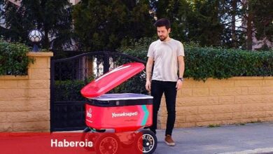 Yemeksepeti'nin Yemek Teslimat Robotu YEBO, Caddebostan Sokaklarına Döndü! - Haberois Yemeksepeti'nin Yemek Teslimat Robotu YEBO, Caddebostan Sokaklarına Döndü!