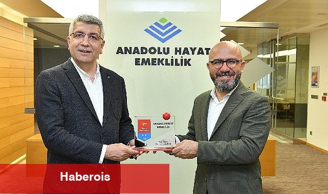 Anadolu Hayat Emeklilik Hayat Sigortacılığı ve Bireysel Emeklilik Sektöründe En Mutlu İş Yeri oldu