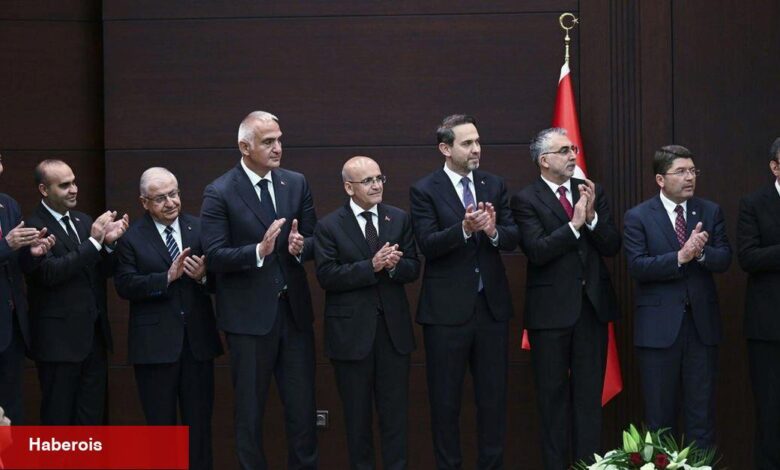 Cumhurbaşkanlığı Kabinesi Resmi Gazete'de yayımlandı