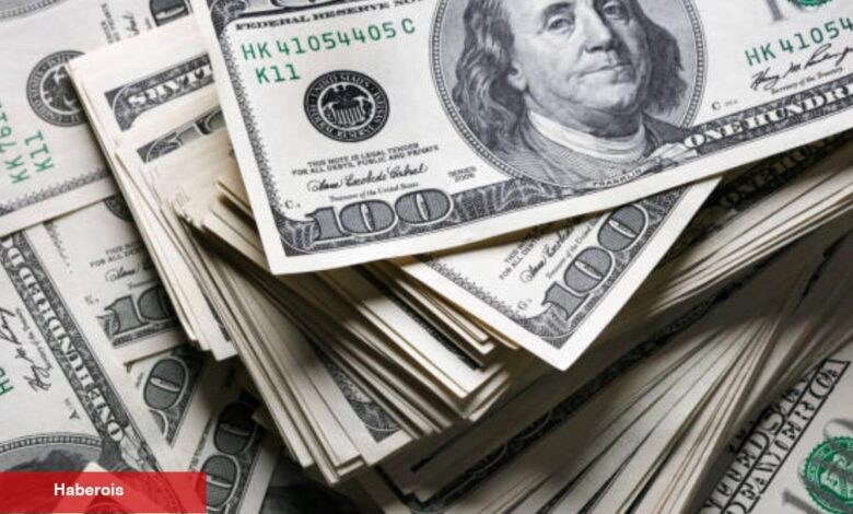 Dolar durdurulamıyor! Tekrar rekor kırdı - Haberois Dolar durdurulamıyor! Tekrar rekor kırdı