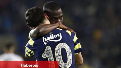 Fenerbahçe'de en golcü Valencia, en hırçın İrfan Can Kahveci - Haberois Fenerbahçe'de en golcü Valencia, en hırçın İrfan Can Kahveci
