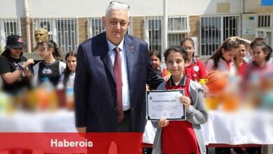 Gemlik'te duyarlı öğrenciler körfezin kirlenmesini önlüyor