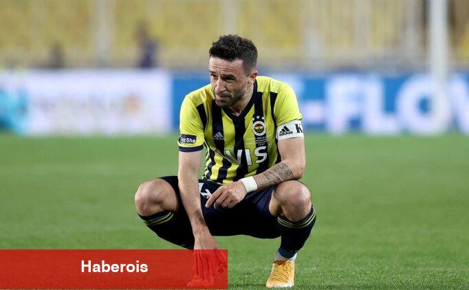 Gökhan Gönül futbolu bıraktı - Haberois Gökhan Gönül futbolu bıraktı