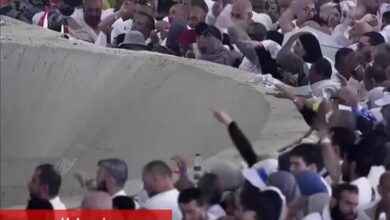 Hacılar Cemarat'ta şeytan taşladı - Haberois Hacılar Cemarat'ta şeytan taşladı