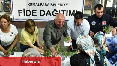 Kemalpaşa'da Fideler Toprakla Buluşuyor