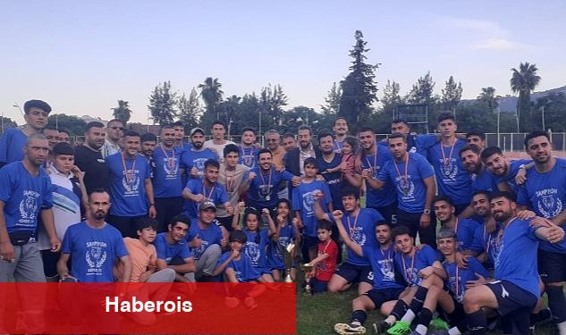 Kemer 2020 Futbol Kulübü namağlup şampiyon oldu - Haberois Kemer 2020 Futbol Kulübü namağlup şampiyon oldu
