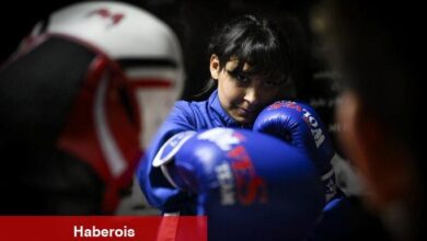 Kick boks şampiyonunun gayesi pistlerde zafer