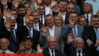 Kocaeli kent bayramlaşmasında tek vücut oldu - Haberois Kocaeli kent bayramlaşmasında tek vücut oldu