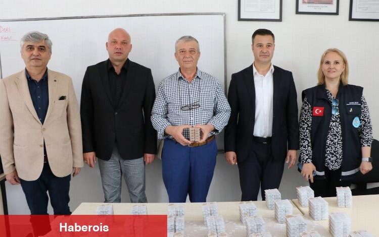 Manisa Gölmarmara'da ana arılar üreticilerle buluştu - Haberois Manisa Gölmarmara'da ana arılar üreticilerle buluştu