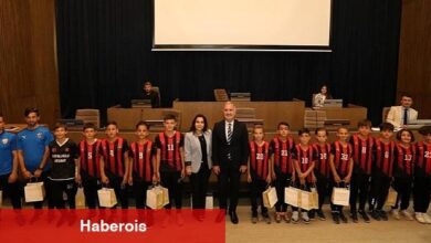 Meclis Şampiyonları Ağırladı - Haberois Meclis Şampiyonları Ağırladı