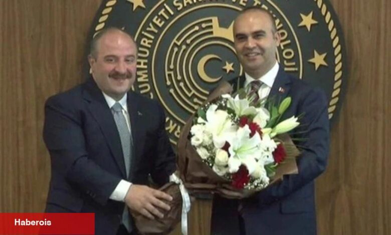 Mehmet Fatih Kacır vazifesi Varank'tan devraldı