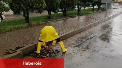 Nevşehir'de etkili olan sağanak yağış ve sonrasında belediye ekipleri yoğun bir çalışma yürüttü - Haberois Nevşehir'de etkili olan sağanak yağış ve sonrasında belediye ekipleri yoğun bir çalışma yürüttü