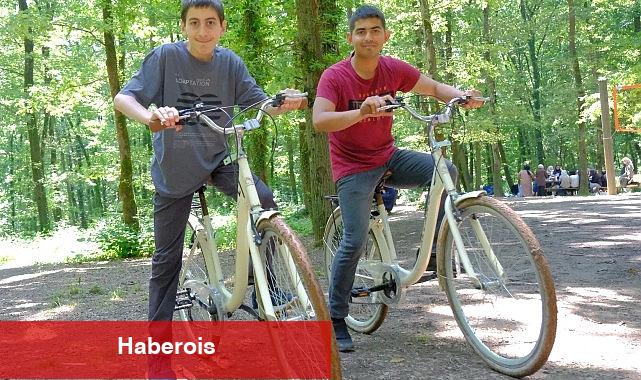 Özel öğrencilerden Babalar Günü'ne özel bir gün - Haberois Özel öğrencilerden Babalar Günü'ne özel bir gün