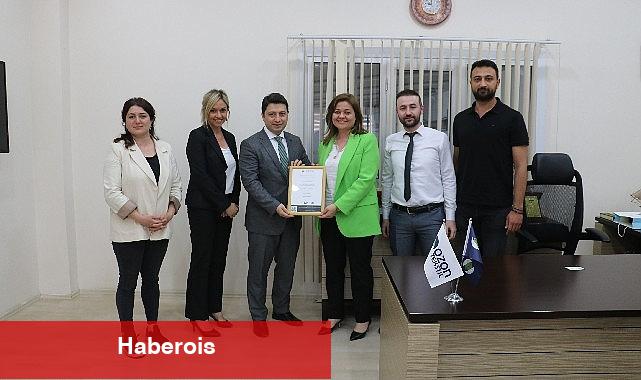 Ozon Tekstil, CK Enerji Çamlıbel Elektrik aracılığı ile yeşil enerji sertifikası aldı